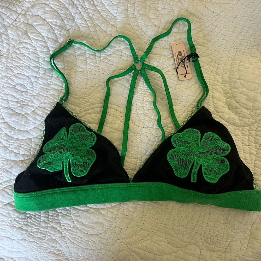 Victoria’s Secret st Patrick’s day bra